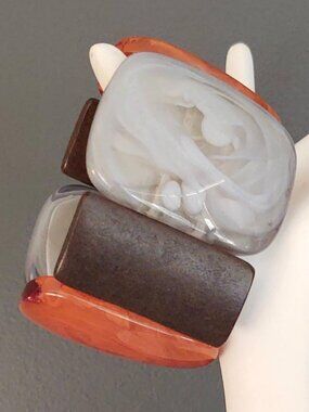 Thick acrylic and faux wood stretch bracelet